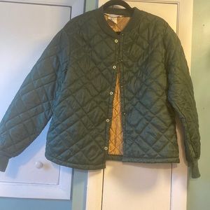 Vintage women’s quilted jacket size Large